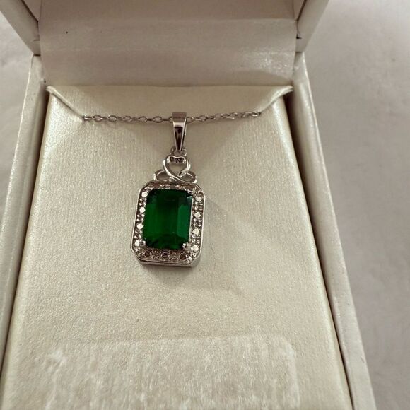 Kohl’s Lab Created Emerald Necklace - Picture 1 of 4